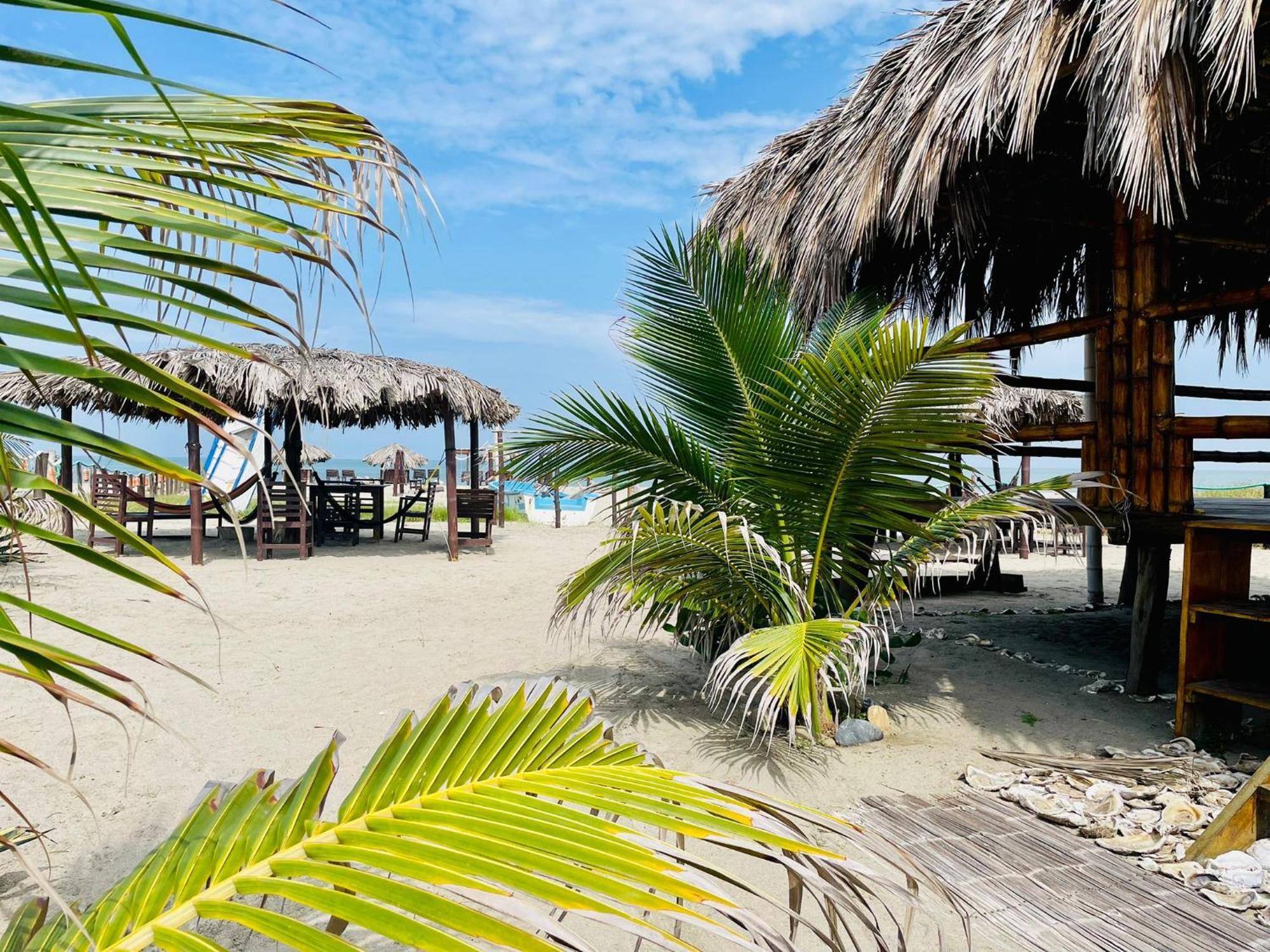 Un Dia Boutique Resort Playas Buitenkant foto