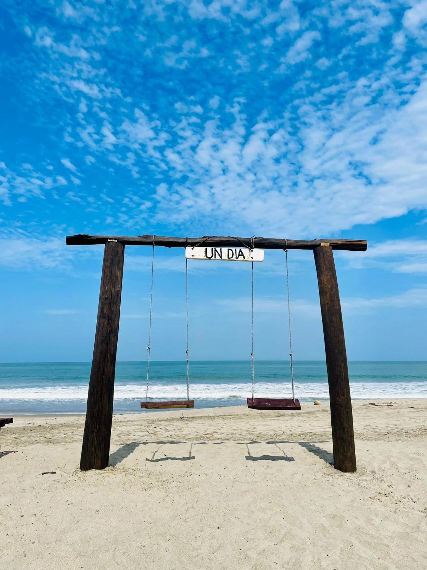 Un Dia Boutique Resort Playas Buitenkant foto